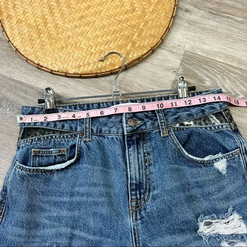 Zara boyfriend jeans distressed frayed hem w/ leopard detail‎
